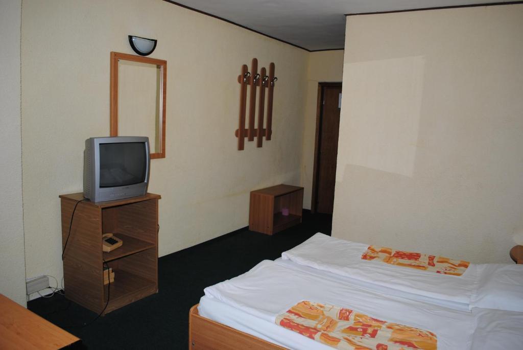 Hotel West Scheia Rum bild